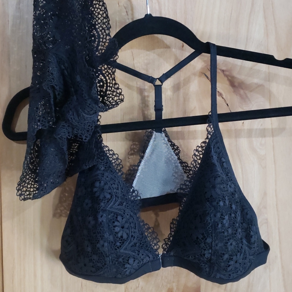 Victorias Secret Crochet Set NWOT